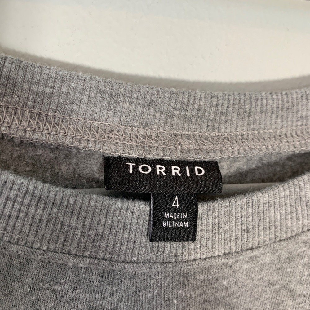 Torrid Womens Plus Size 4 Graphic Sweatshirt Grey If It Makes You Happy Pullover - Picture 7 of 12